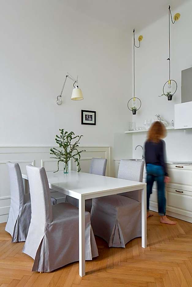 Holečkova Apartments