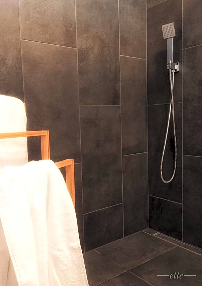 Kwitnące Jabłonie. Całoroczne Domki Wypoczynkowe