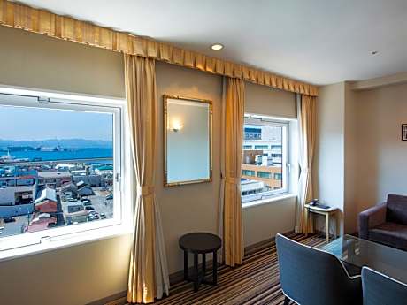 Suite - Non-Smoking