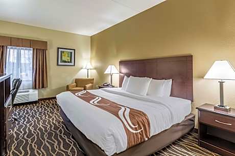 King Room - Accessible/Non-Smoking