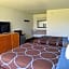Garden Inn & Suites