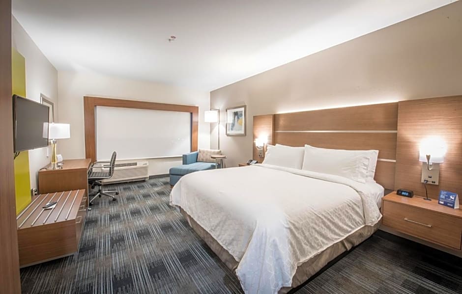 Holiday Inn Express & Suites Houston Westchase - Westheimer By IHG