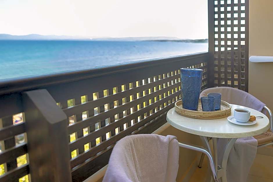 Giannoulis – Santa Marina Beach Hotel