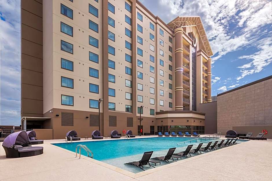 Horseshoe Lake Charles - A Caesars Rewards Destination