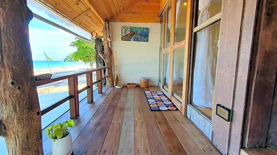 Maliblues Bed & Art Gallery