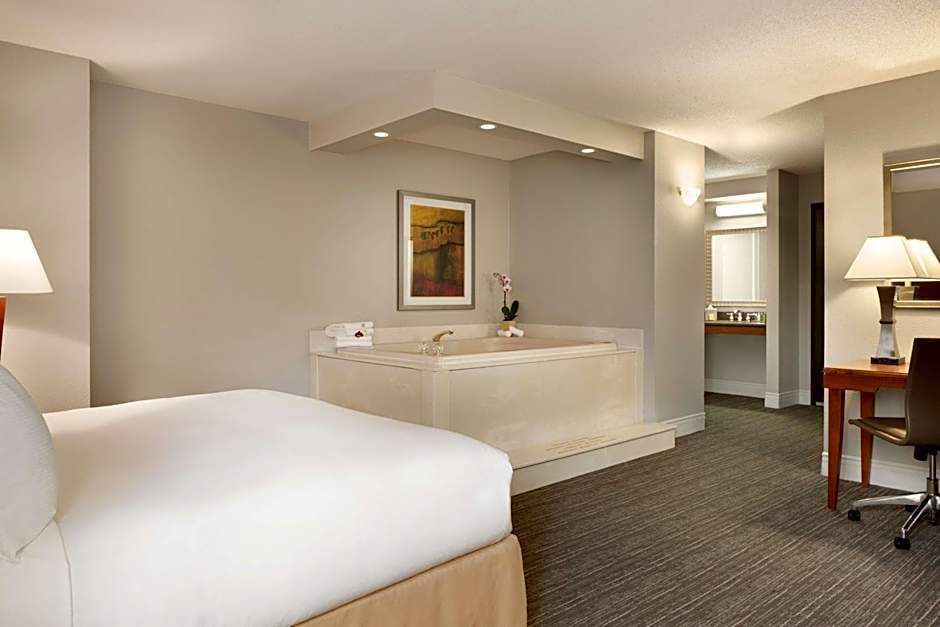 DoubleTree By Hilton Hotel Minneapolis Park Place