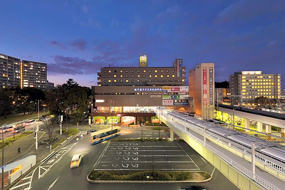 Minamisenri Crystal Hotel