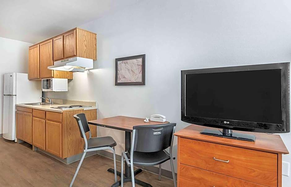 Extended Stay America Select Suites - Austin - Northwest