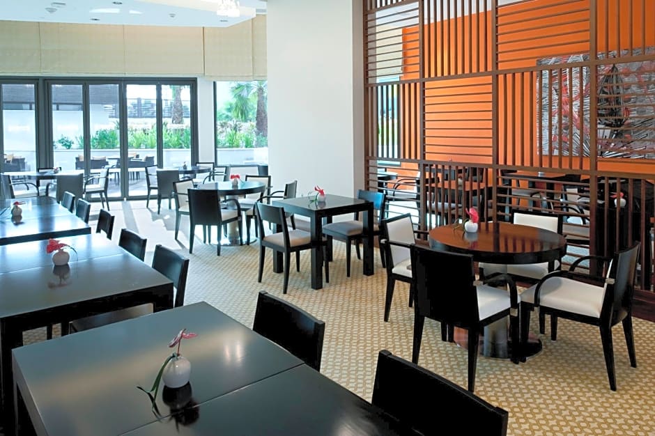 Staybridge Suites Yas Island Abu Dhabi By IHG