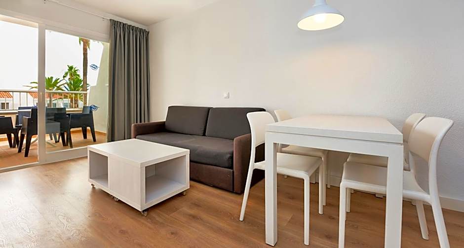 Globales Los Delfines