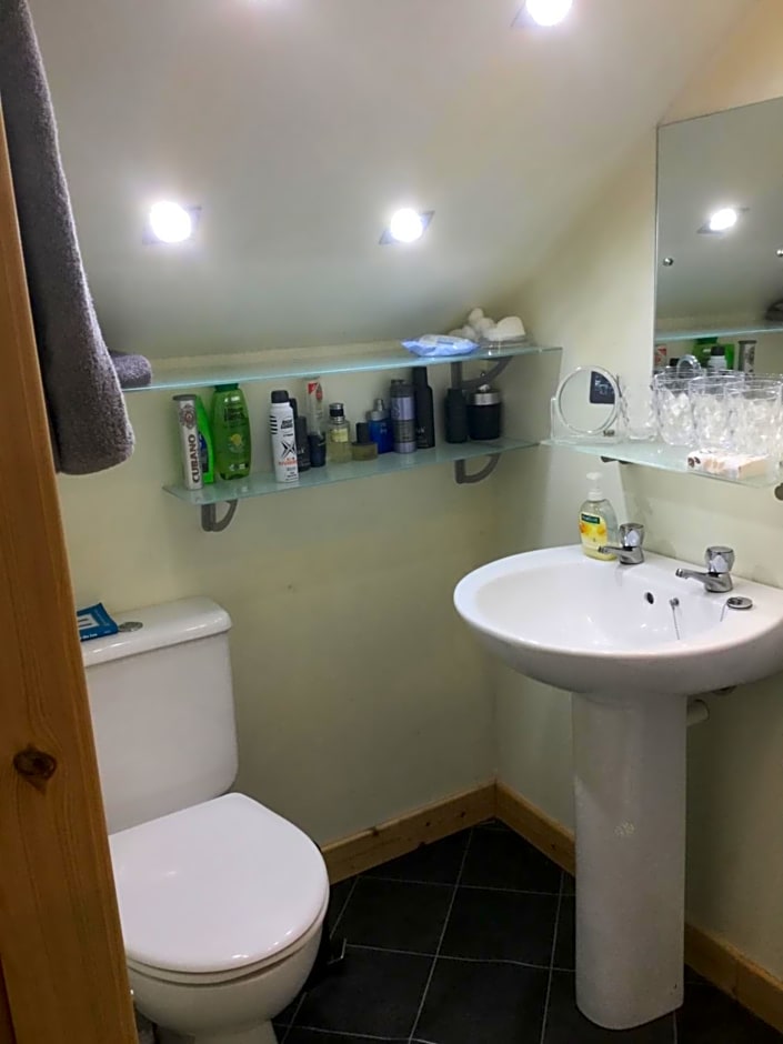 Inverlochy Villas (Adults Only)