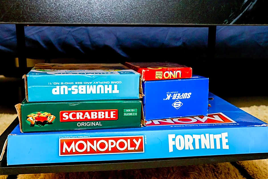 Bayfront Suite in Pasay, Manila Near NAIA Terminal, PICC, Star City, MOA and US Embassy - Pet-Friendly, Free Pool, Wi-Fi & Netflix