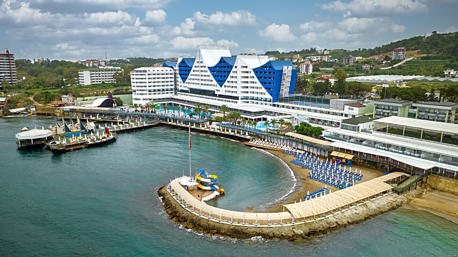 Orange County Alanya Family Concept