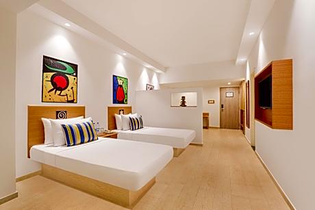 Junior Twin Suite