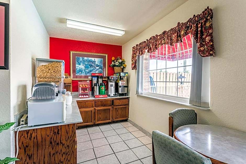 Econo Lodge & Suites Brinkley