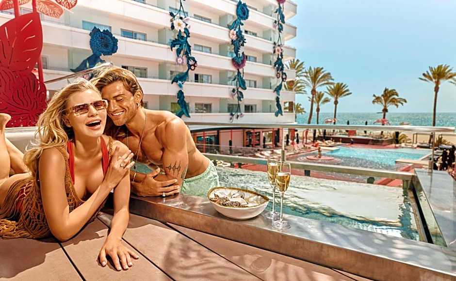 Ushuaia Ibiza Beach Hotel - Adults Only