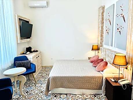 Double or Twin Room with Garden View
