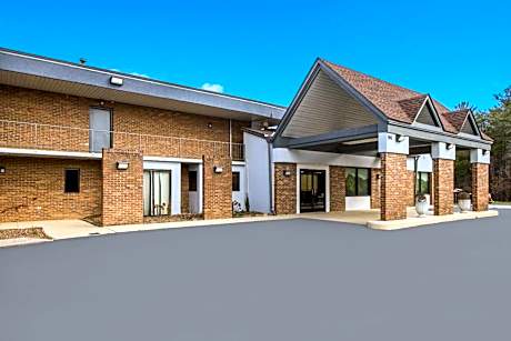 Quality Inn Asheville Airport