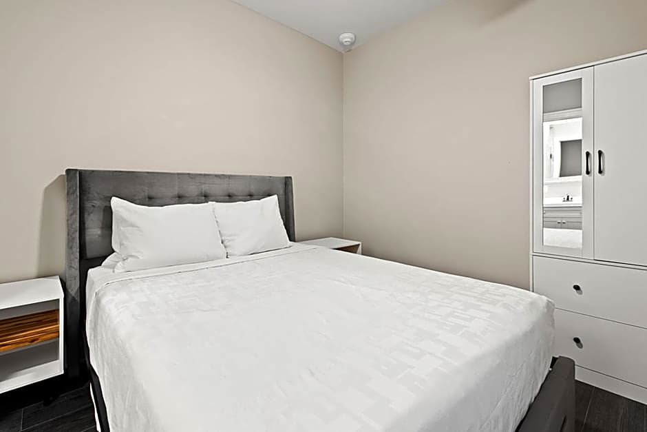Bywater Suite Hotel
