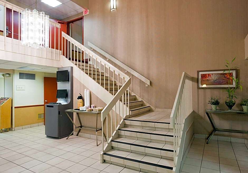 La Quinta Inn & Suites by Wyndham Minneapolis Airport Bloomingto