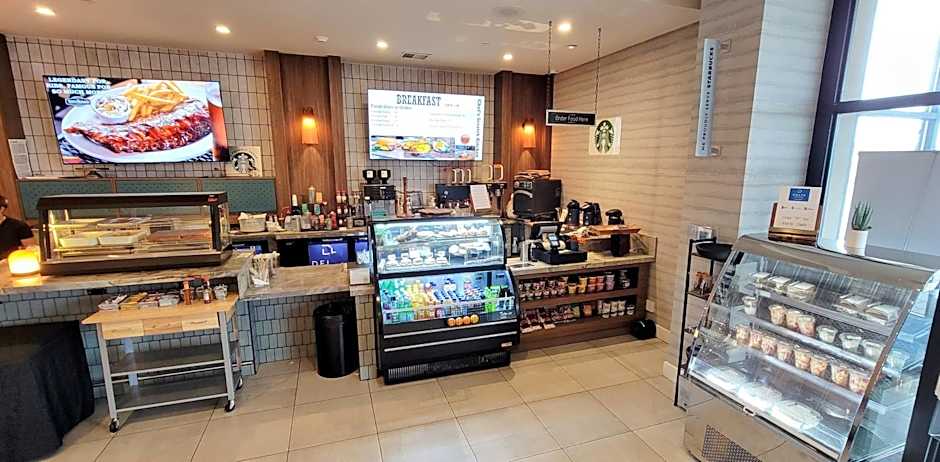 Delta Hotels by Marriott Denver Thornton