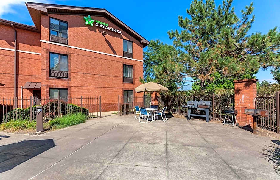 Extended Stay America Suites - Cleveland - Middleburg Heights