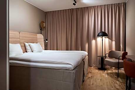 Twin Room without Window