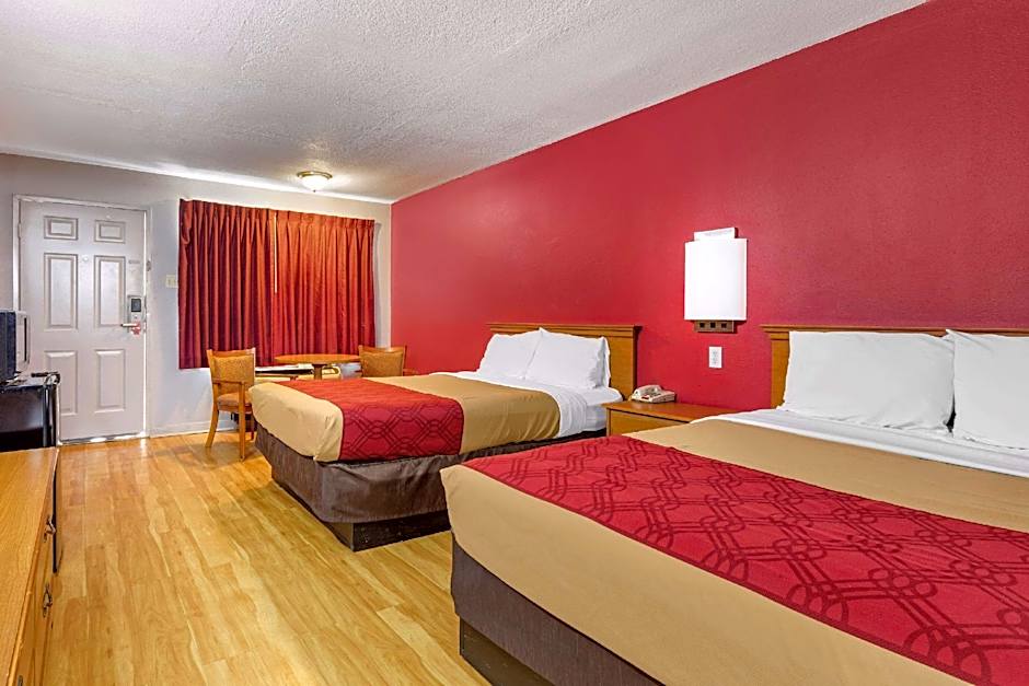 Econo Lodge Wichita Falls Downtown