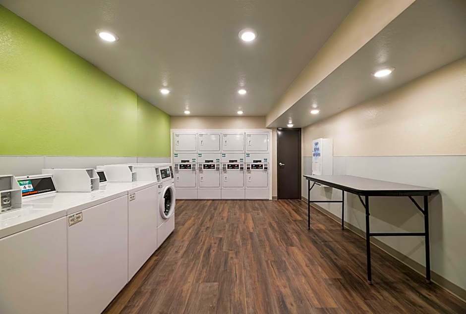 WoodSpring Suites Cocoa Beach - Rockledge