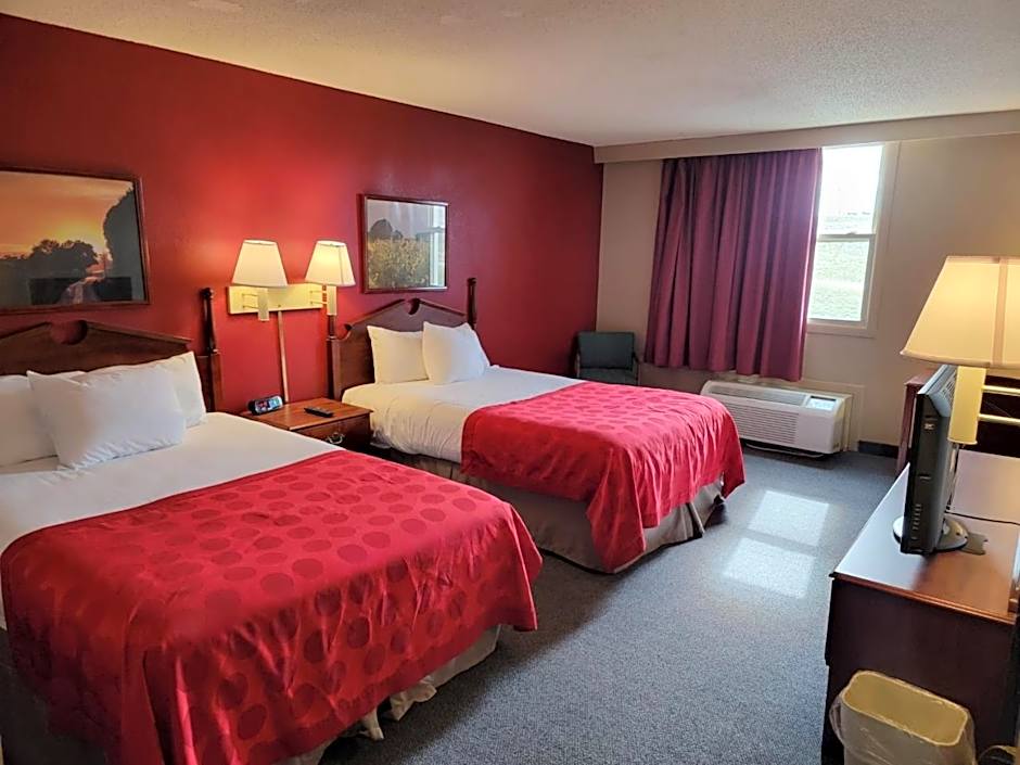 Ramada by Wyndham Angola/Fremont Area