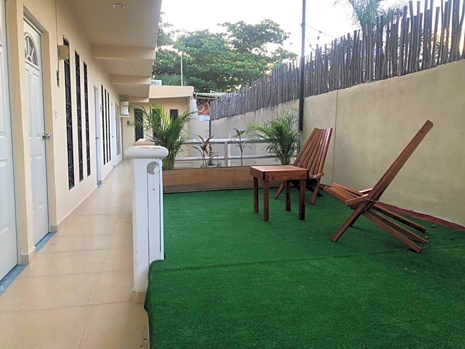 Hotel D´ATYI 10 Avenue