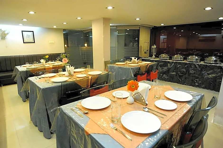 Hotel Lee International