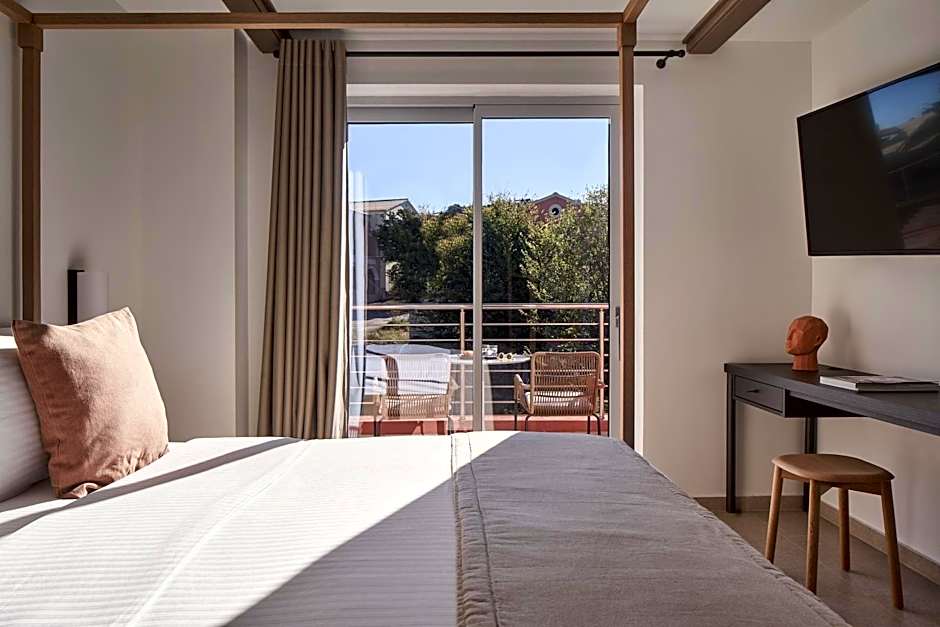 Lena Mare Boutique Hotel