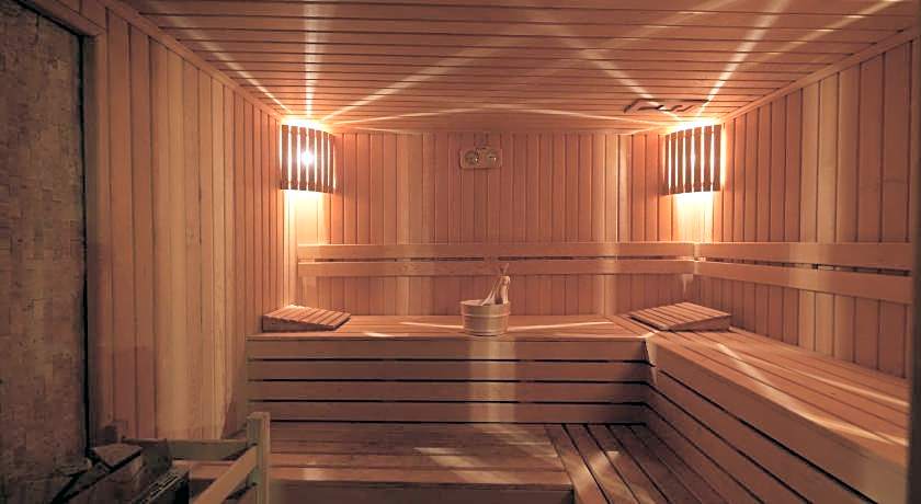 leslion luxury hotel