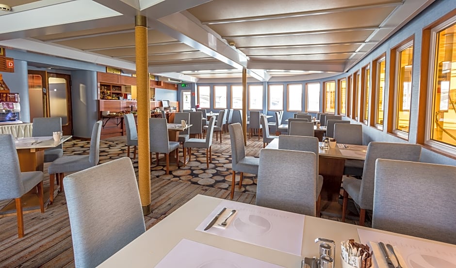 Grand Jules Boat Hotel Budapest