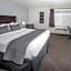 Baymont by Wyndham Glenview