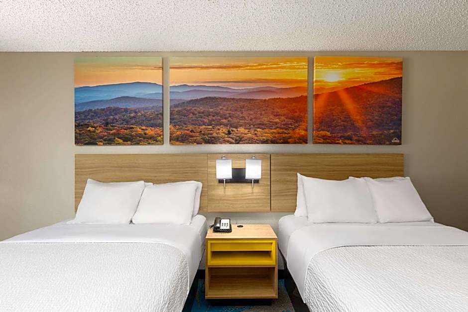 Days Inn by Wyndham Glasgow