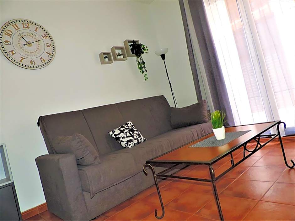 APARTAMENTOS CASERIA DE COMARES