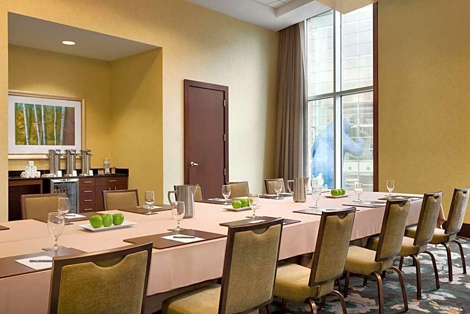 Embassy Suites By Hilton Denver Downtown Convention Center