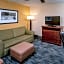 Country Inn & Suites by Radisson, Charleston South, WV