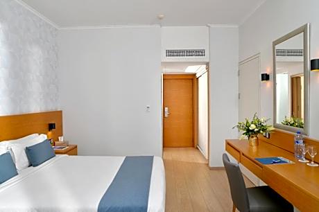 Superior Double or Twin Room with City View