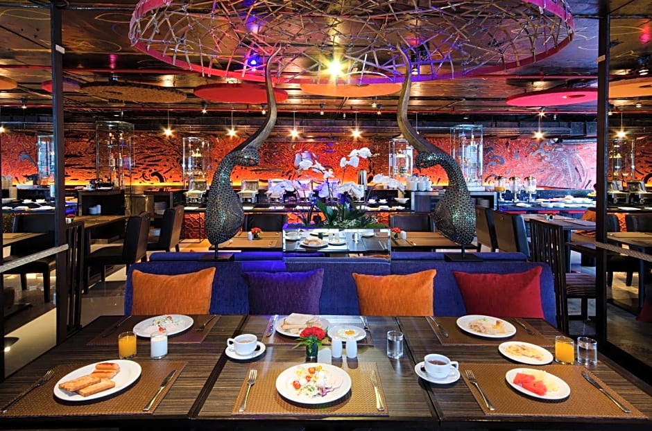 TONGTARA RIVERVIEW HOTEL