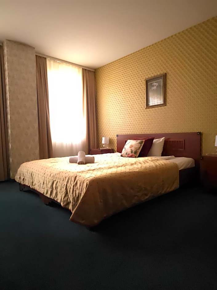 Synet CoLiving