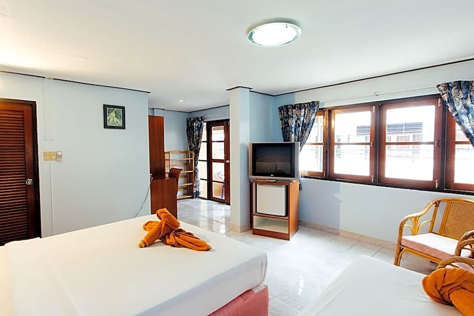 Thipurai Annex Hotel