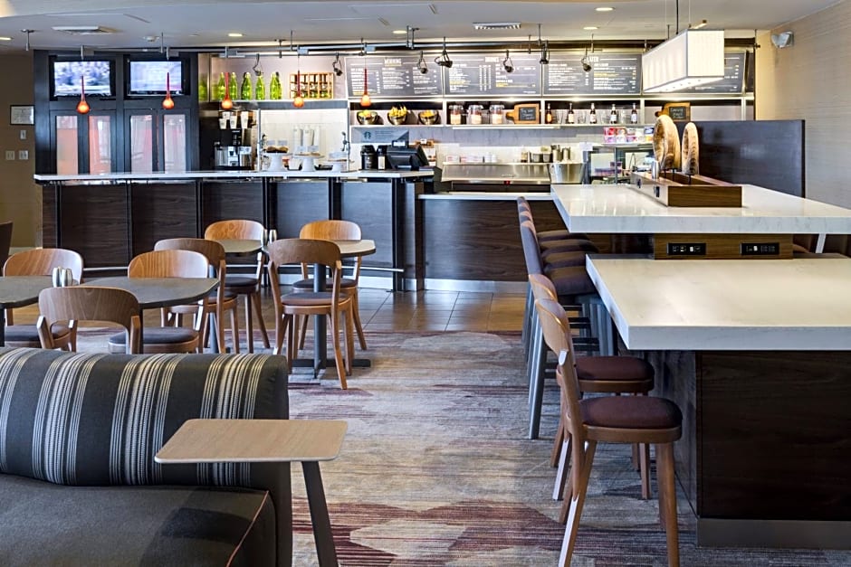 Courtyard by Marriott Providence Warwick