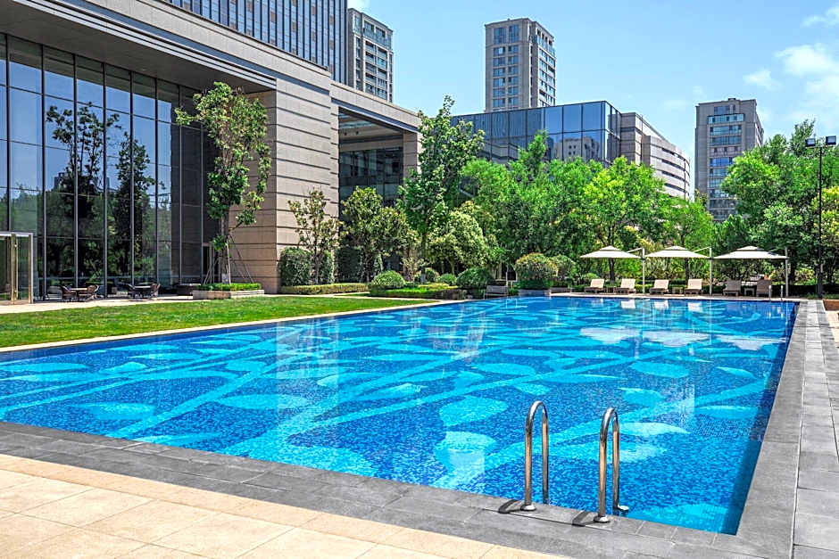 Sheraton Qingdao Jiaozhou Hotel