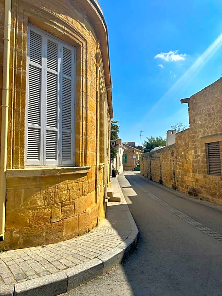 MARTIN Nicosia City Suites