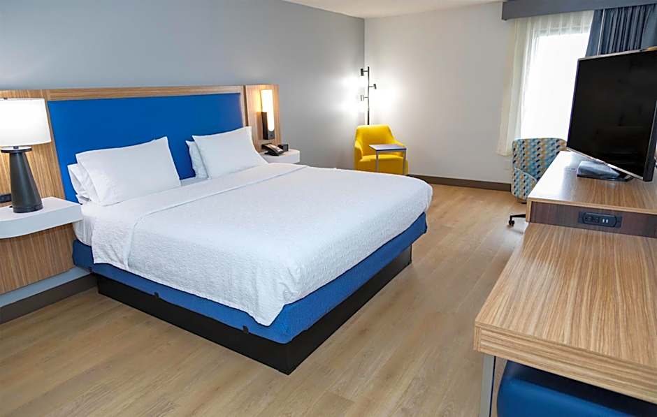 Hampton Inn Madison Huntsville Airport