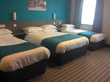 Comfort Triple Room