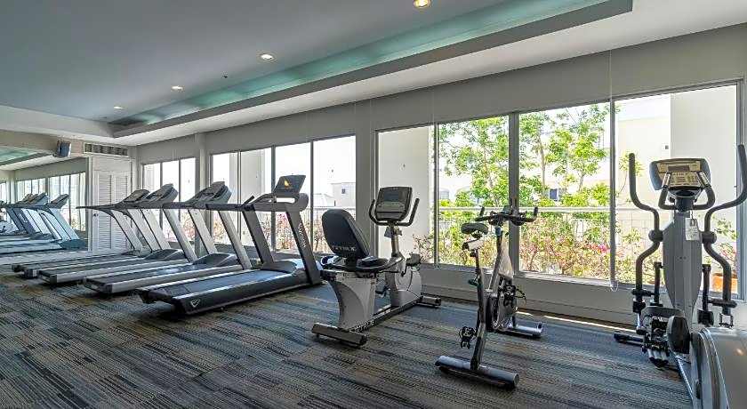 Classic Kameo Hotel and Serviced Apartments Sriracha